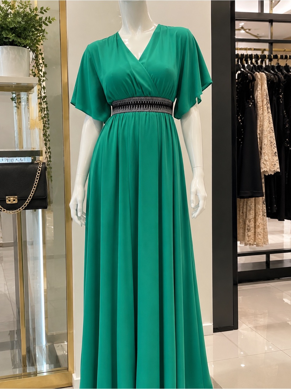 Flowing Emerald Maxi Dress with Smocked Accent
